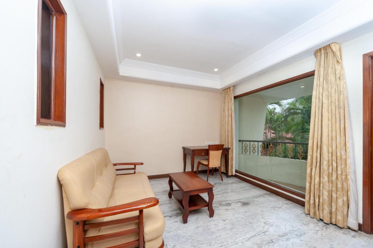 Capital O 6229 Ilara Hotels And Resorts Siruseri Eksteriør billede